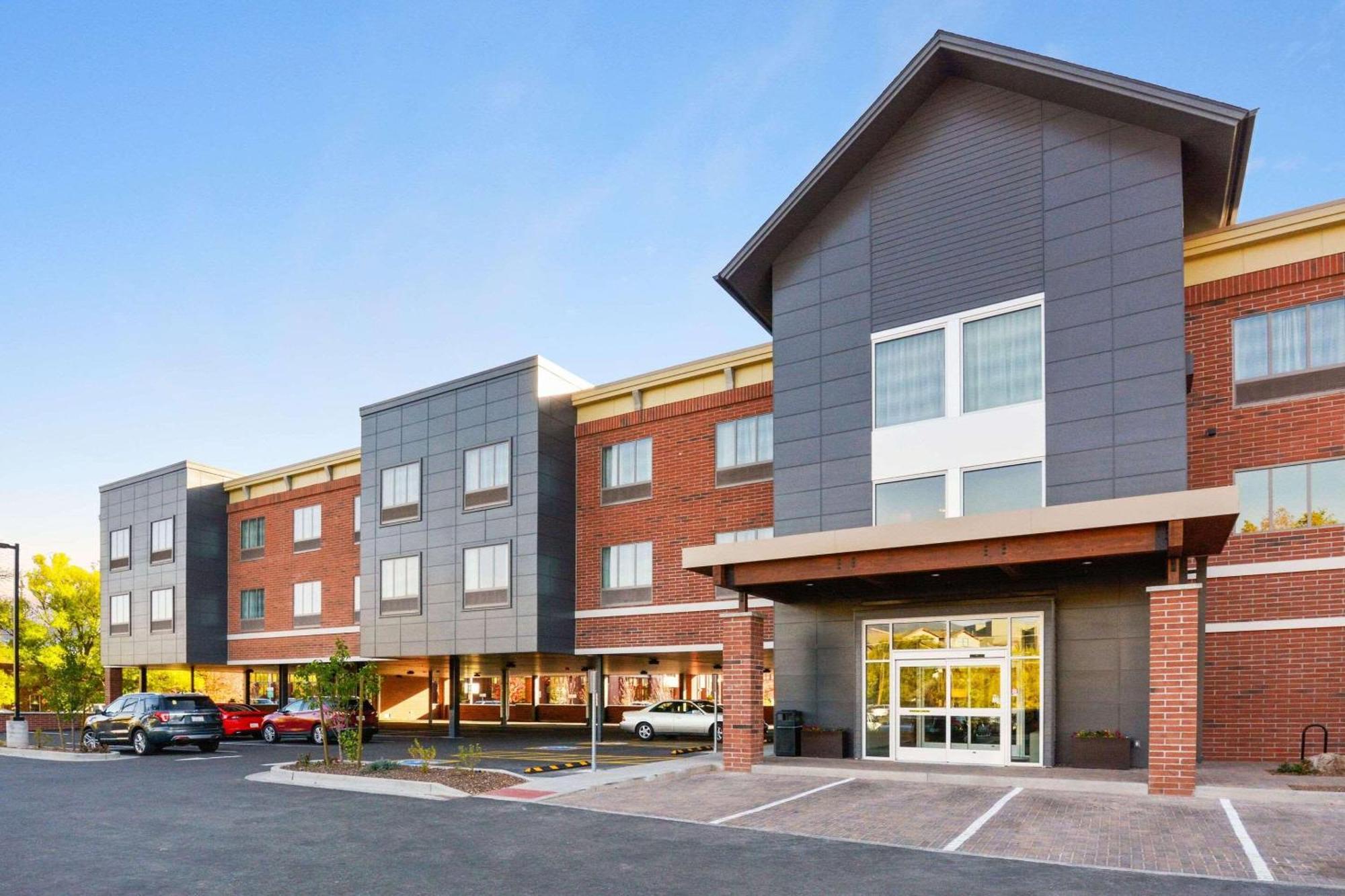Country Inn & Suites By Radisson, Flagstaff Downtown, Az Exterior foto