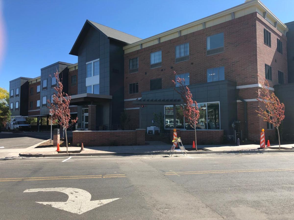 Country Inn & Suites By Radisson, Flagstaff Downtown, Az Exterior foto